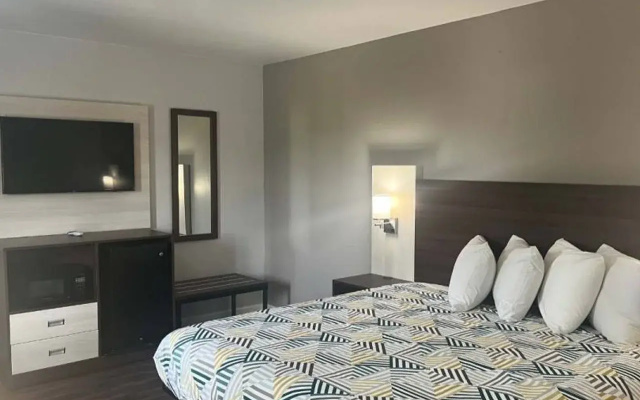photo 2 of Motel 6 Saint George, SC – I-95