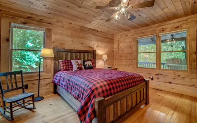 photo 3 of Southern Star by Escape to Blue Ridge