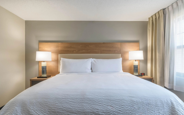 photo 4 of Candlewood Suites Southfield - Detroit by IHG
