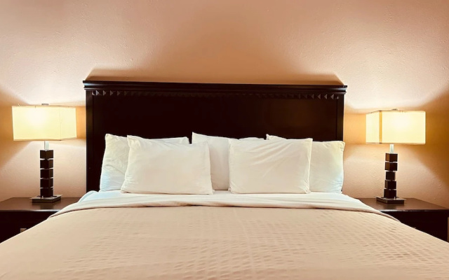 photo 5 of The Best Inn & Suites