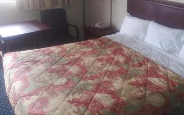 photo 5 of Rodeway Inn