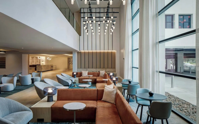 photo 2 of Sheraton Fort Worth Downtown Hotel