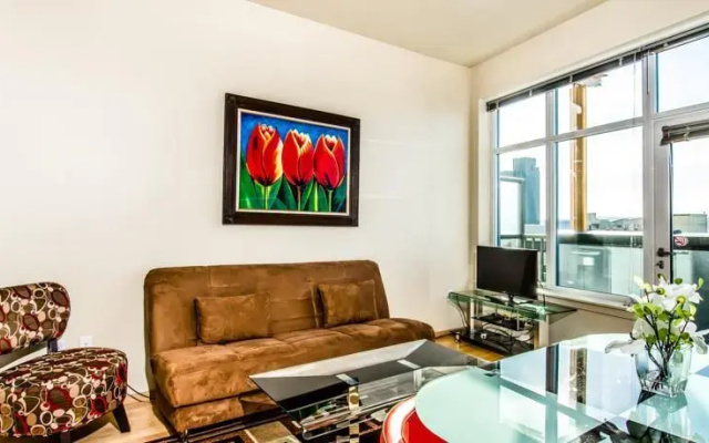 photo 4 of Space Needle Apartment
