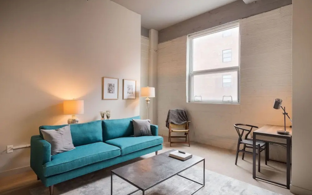 photo 2 of Spacious 1BR with Free Parking | Zen@Boss