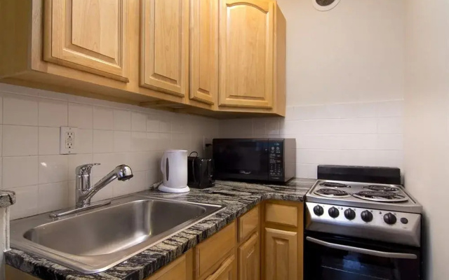 photo 2 of Spacious 2 Bedroom in Times Square - West 46 Street - SFU 45729