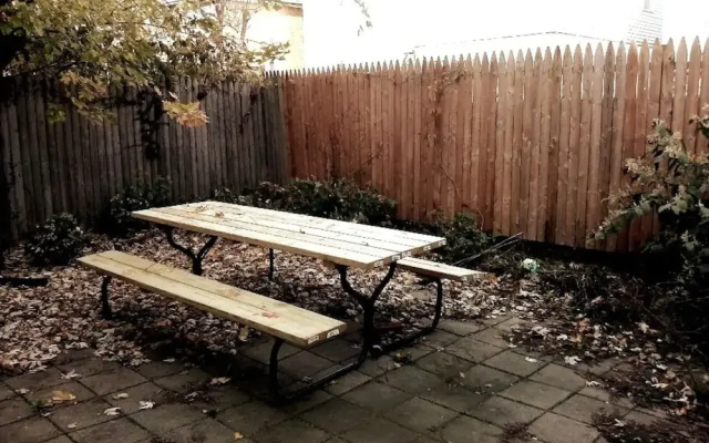photo 5 of Spacious 2 Br Apt! 20 Min To Time Sq / Manhattan! 2 Bedroom Apts