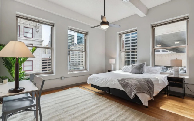 photo 4 of Spacious 2BR Downtown Retreat