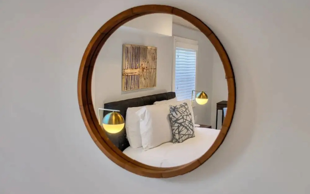 photo 5 of Spacious 3br/2ba in Uptown Nola w/ Yard by Domio