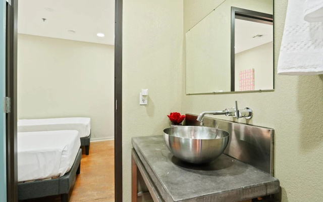 photo 3 of Spacious 3br/2ba Industrial Apt in Nola by Domio