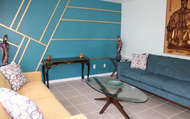 photo 5 of Spacious and private pool house, 15 min to beach