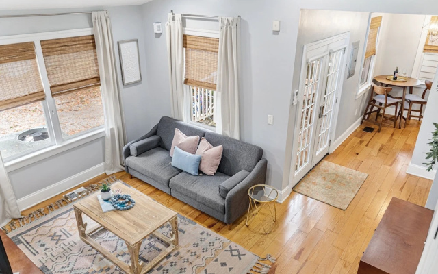 photo 5 of Spacious Apartment Downtown