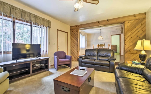 photo 4 of Spacious Apt w/ Yard: 3 Mi to Windham Mountain