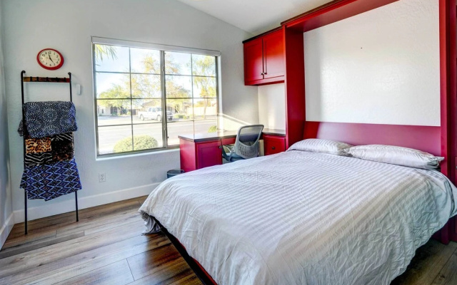 photo 5 of Spacious Arizona Getaway w/ Pool, Pets Welcome!