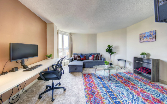 photo 5 of Spacious Back Bay Condo with Great Amenities!