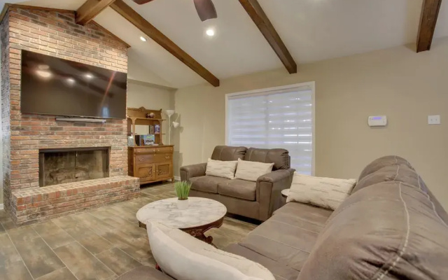 photo 5 of Spacious Baton Rouge Home Rental: 12 Mi to Lsu!