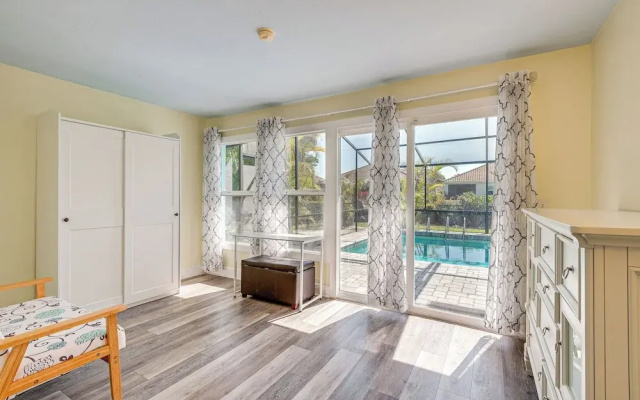photo 4 of 5 Mi to Beaches: Spacious Bradenton Home!