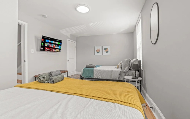 photo 5 of Spacious & Central Getaway Queen Beds