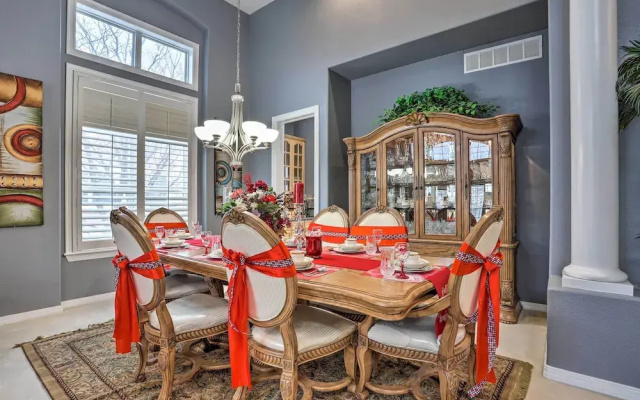 photo 2 of Spacious + Elegant Lone Tree Home Rental w/ Deck!