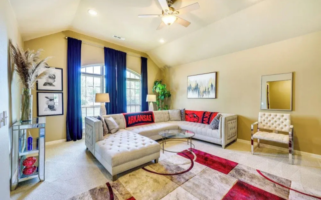 photo 3 of Spacious Family Home 3 Mi to Downtown Fayetteville