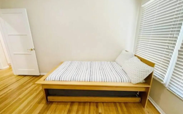 photo 5 of Spacious family oasis in silicon beach 5mins to LAX