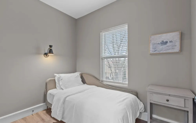 photo 3 of Uptown Elegant Escape | JZ Vacation Rentals
