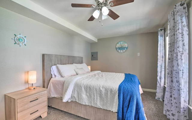 photo 5 of Spacious Granbury Home w/ Lakefront Outdoor Oasis!