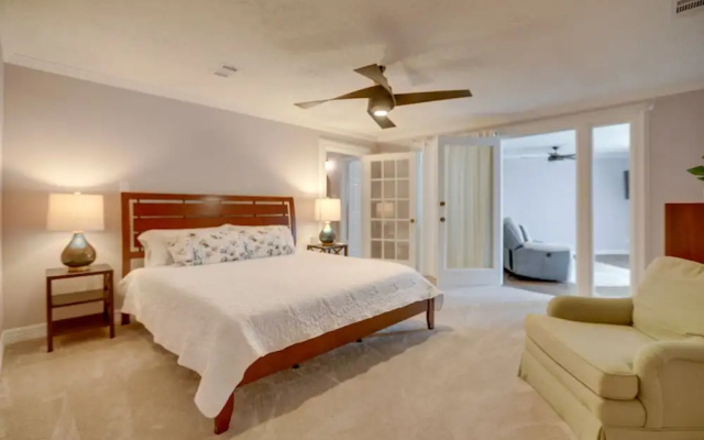 photo 3 of Poolside Oasis Near Medical Center & NRG Stadium!