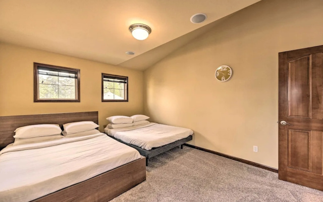 photo 2 of Spacious Kirkland Home 15 Mi to Dtwn Seattle!