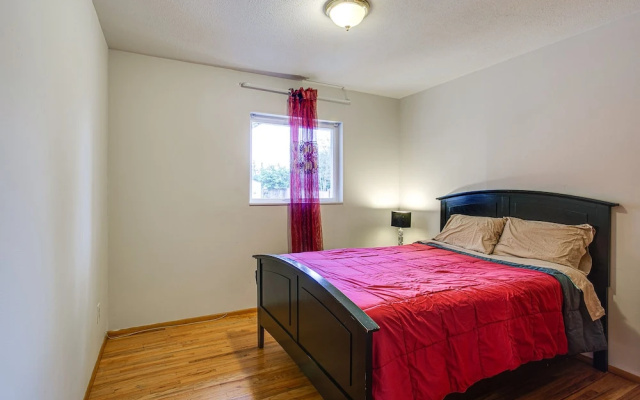 photo 2 of Spacious Lakewood Home - 10 Mi to Downtown Tacoma!