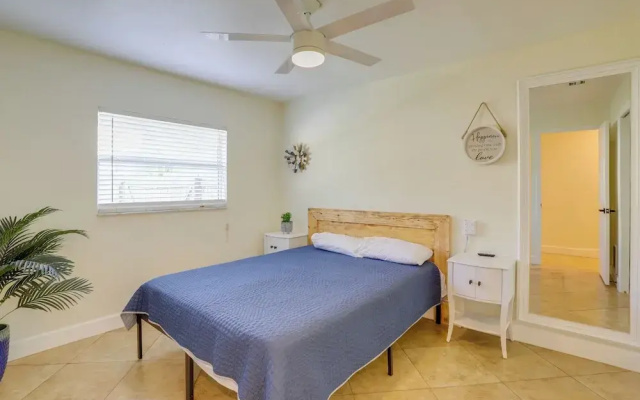 photo 2 of Spacious Largo Retreat: Private Pool & Yard!