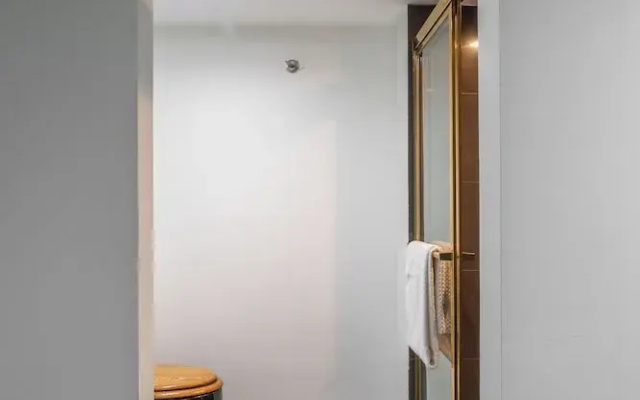 photo 5 of Spacious One Bedroom Centrally Located