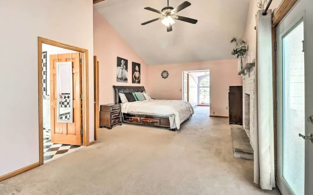 photo 4 of Spacious Long Pond Home Near Camelback Mtn Resort!
