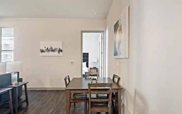 photo 3 of Spacious Private and Elegant Downtown Location