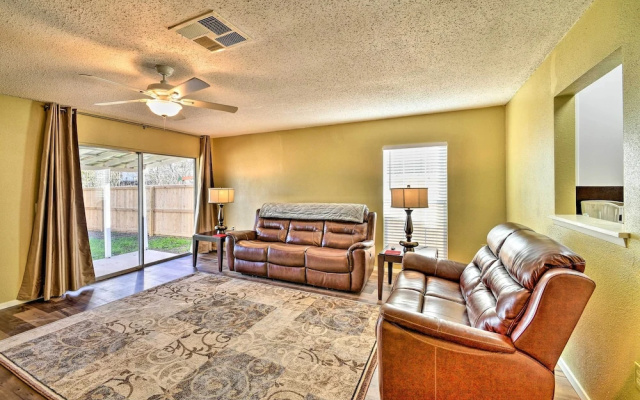 photo 2 of Spacious San Antonio Getaway w/ Fenced-in Yard!
