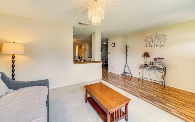 photo 3 of Spacious San Antonio Home: Close to Military Bases