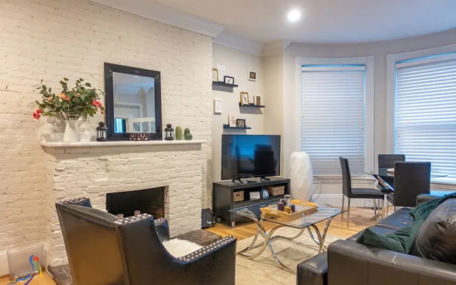 photo 4 of Spacious Suites in the Heart of Back Bay