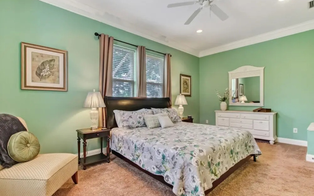 photo 3 of Spacious Townhome, 10 min to the Beach, Dogs OK!