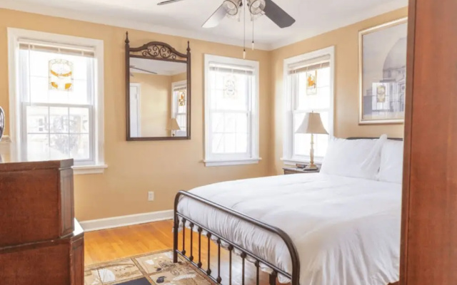 photo 3 of Spacious Townhome in St. Louis