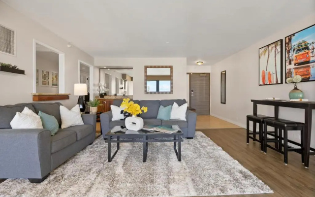 photo 3 of Spacious Waikiki Beach 2BR-Ocean View-Free Parking