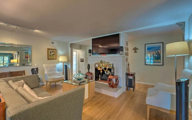 photo 5 of Spacious Wine Country Home: 1 Mi to Downtown Lodi!