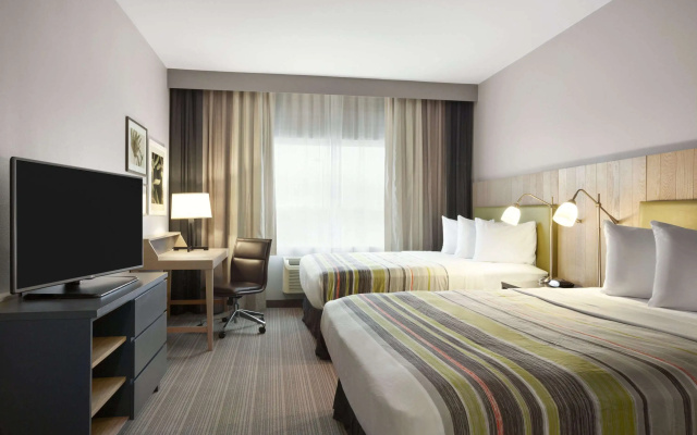 photo 2 of Spark By Hilton Grand Prairie