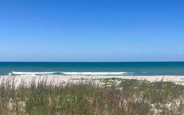 photo 2 of Sparkling 2bed 1bath Beach Home - Unit 214
