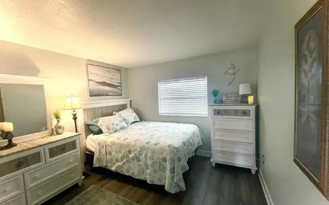 photo 4 of Sparkling 2bed 1bath Beach Home - Unit 214