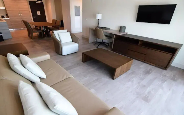 photo 5 of Spectacular 1 Bed Plus Den On To The Amazing Hollywood Beach