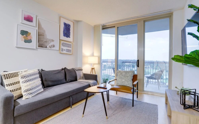 photo 3 of Spectacular 1 BR Condo at Ballston
