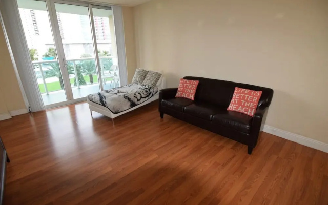 photo 4 of Spectacular 2 Bed 2 Baths Right Across The Beach