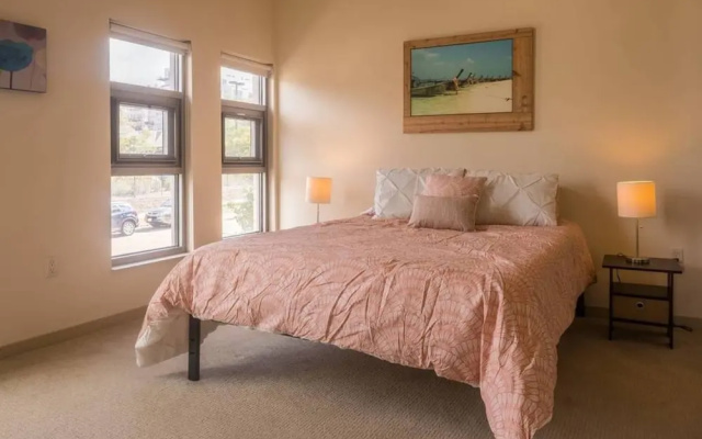 photo 4 of Spectacular 2 Bedroom Apartment