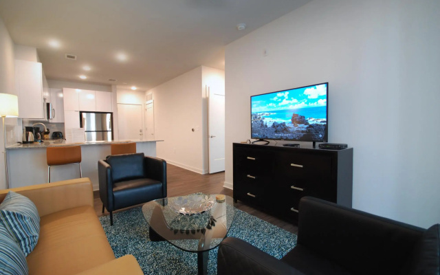 photo 4 of Spectacular Suite 1BR/1BA Apt. (F) - Includes Bi-weekly Cleanings & Linen Change