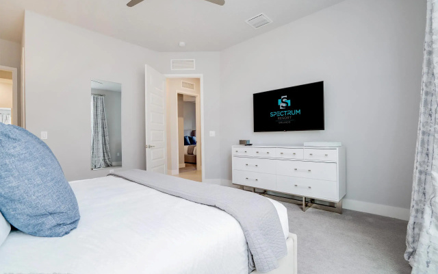photo 2 of Spectrum Resort Villas Orlando and Waterparks