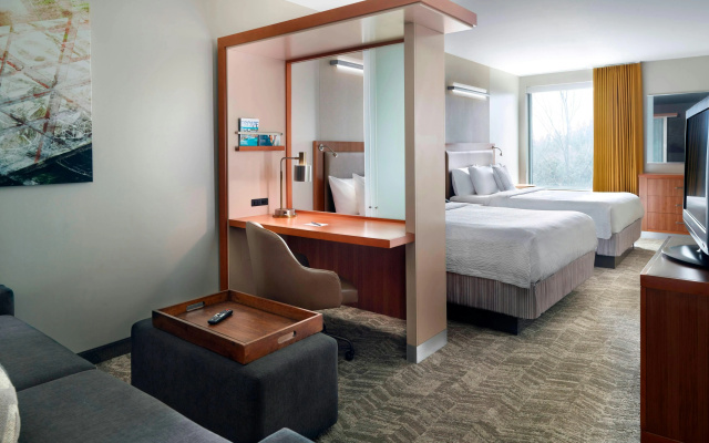 photo 4 of SpringHill Suites by Marriott Atlanta Airport Gateway
